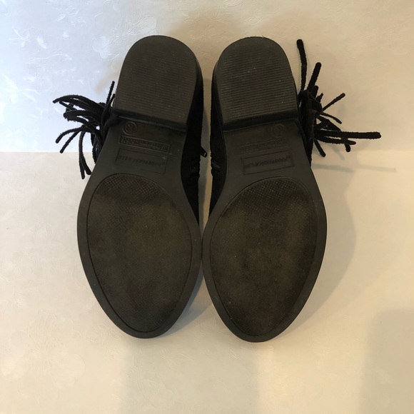 Girls Suede bootie with fringe and side zipper. Black - Picture 4 of 5